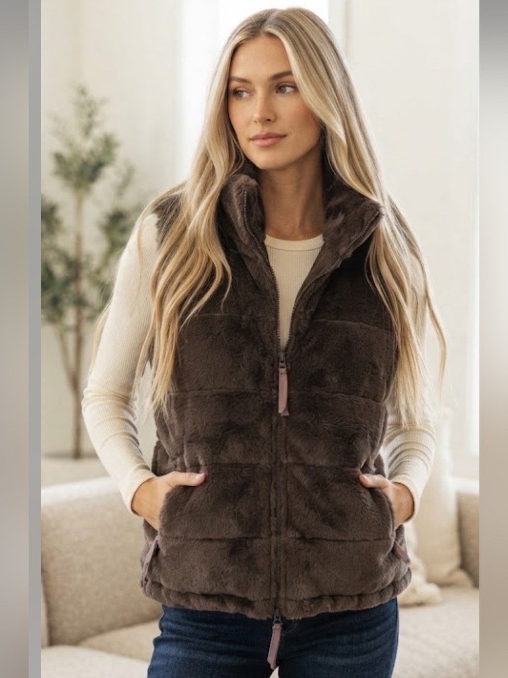 NWOT ATHLETA DOWN Women's VELVET Puffer Vest - Brown~M